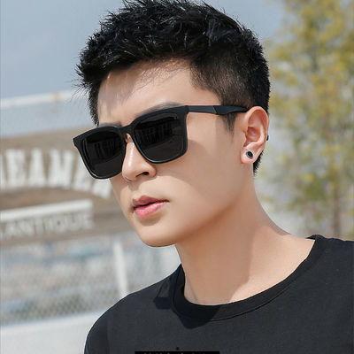 明星网红墨镜男生是谁,揭秘明星网红墨镜背后的神秘面纱