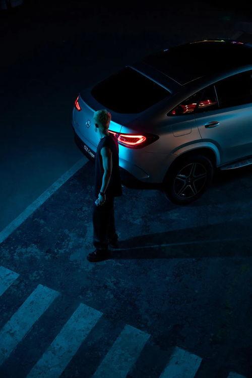 明星网红堵门事件真相,真相背后的曲折与争议