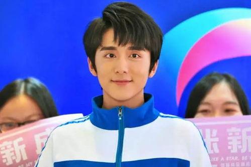 三白眼明星网红是谁,她是如何成为网络红人的？