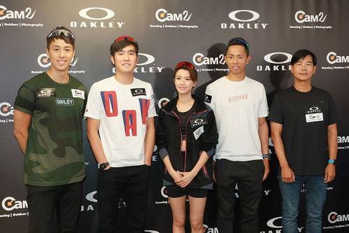 说明星网红的博主,揭秘他们的幕后故事