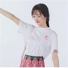 明星网红同款蒙可,潮流趋势背后的时尚密码