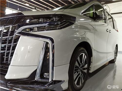 明星网红最爱坐什么车,揭秘他们钟爱的座驾之谜