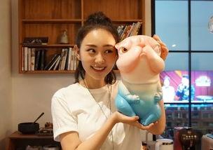 30多岁的明星网红视频,揭秘他们的时尚生活与网红之路