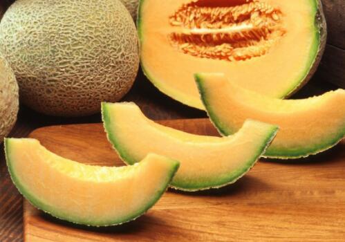 丽水今日热瓜价格行情最新,涨跌互现，市民关注度高