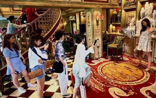 五一广场明星网红打卡,网红打卡新地标，明星同款美景尽收眼底